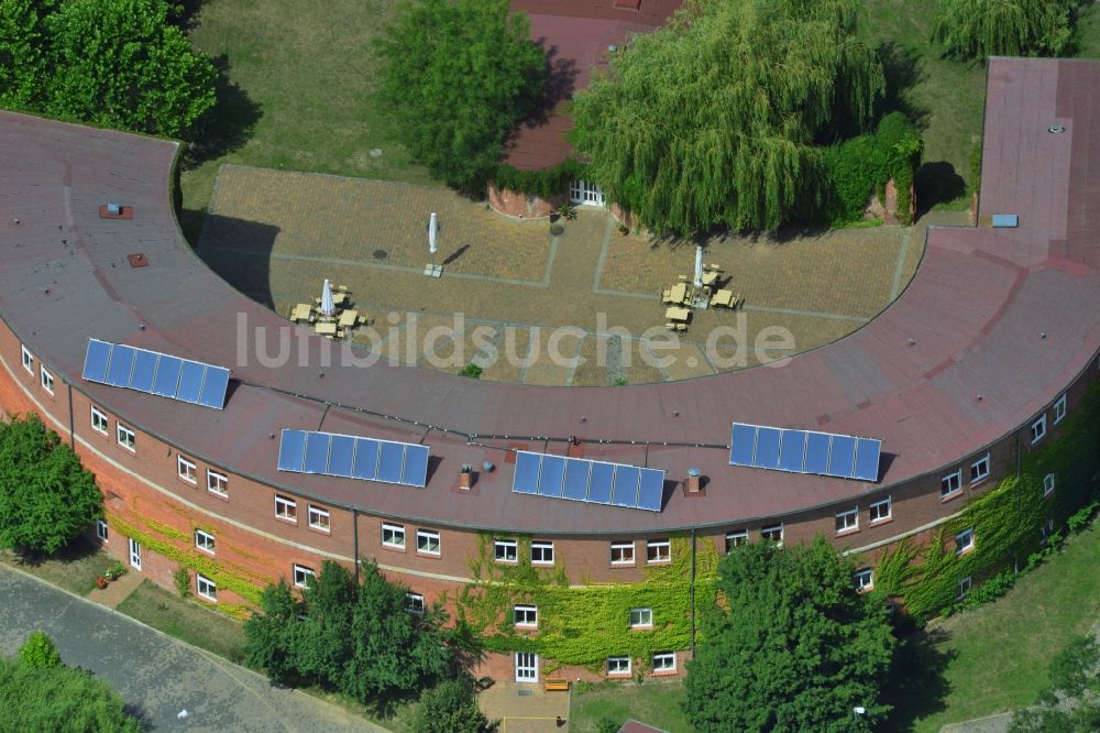 Lutherstadt Wittenberg aus der Vogelperspektive: Gebäude des Brückenkopf Hotels bei Lutherstadt Wittenberg im Bundesland Sachsen-Anhalt