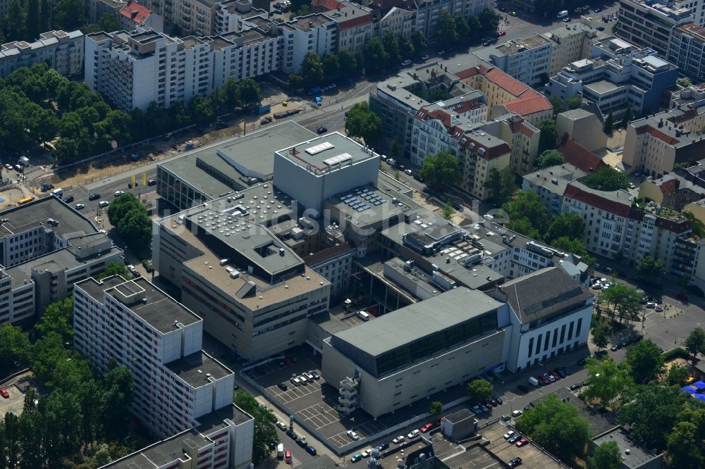 Luftbild Berlin - Gebäude der Deutschen Oper an der Bismarckstraße im Berliner Ortsteil Charlottenburg