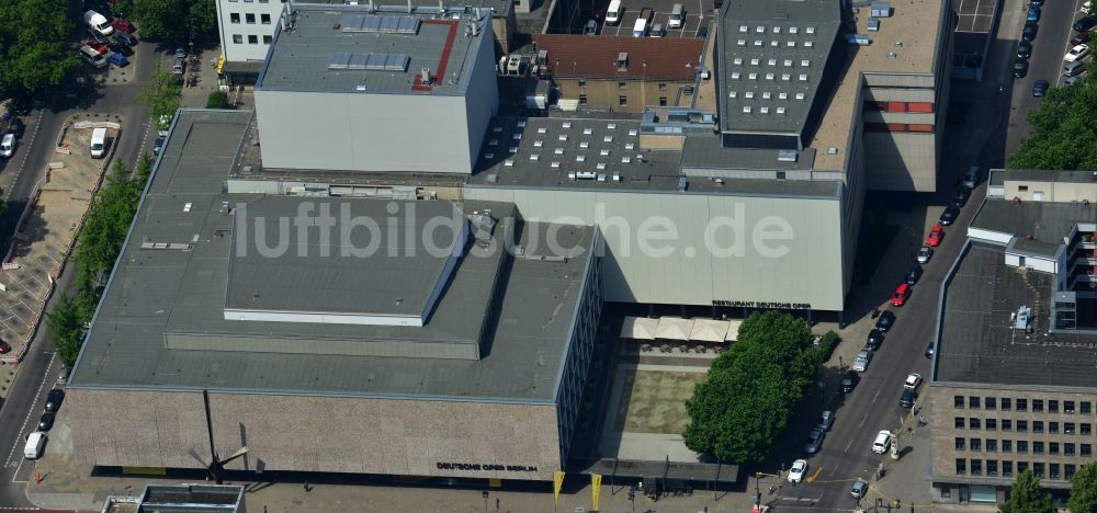 Luftaufnahme Berlin - Gebäude der Deutschen Oper an der Bismarckstraße im Berliner Ortsteil Charlottenburg