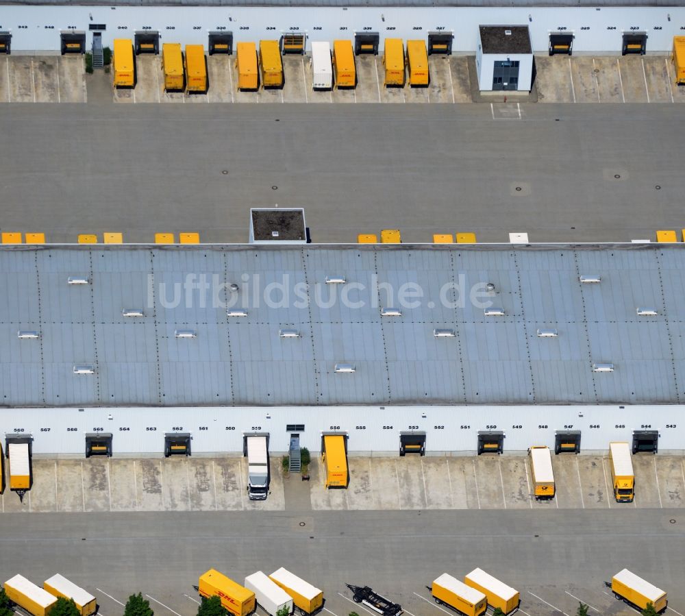 Luftbild Rüdersdorf - Gebäude des DHL Hub Logistik- und Verteilerzentrums der Deutschen Post in Rüdersdorf im Bundesland Brandenburg