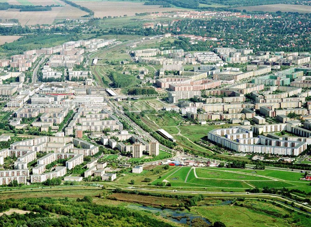 Luftaufnahme Berlin - Hellersdorf - Gebäude des ehem