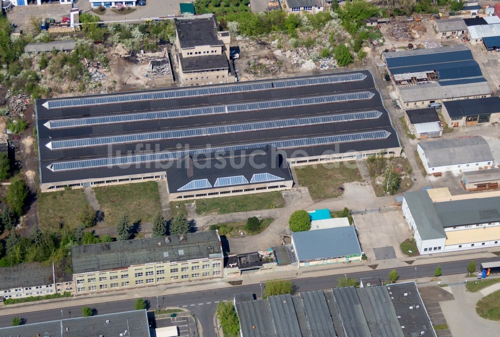 Luftaufnahme Luckenwalde - Gebäude der ehemaligen Hutfabrik in Luckenwalde im Bundesland Brandenburg