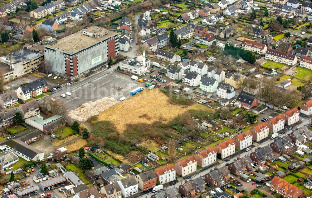 Luftbild Gladbeck - Gebäude des ehemaligen Möbelparadies und Moschee an der Wielandstraße in Gladbeck im Bundesland Nordrhein-Westfalen