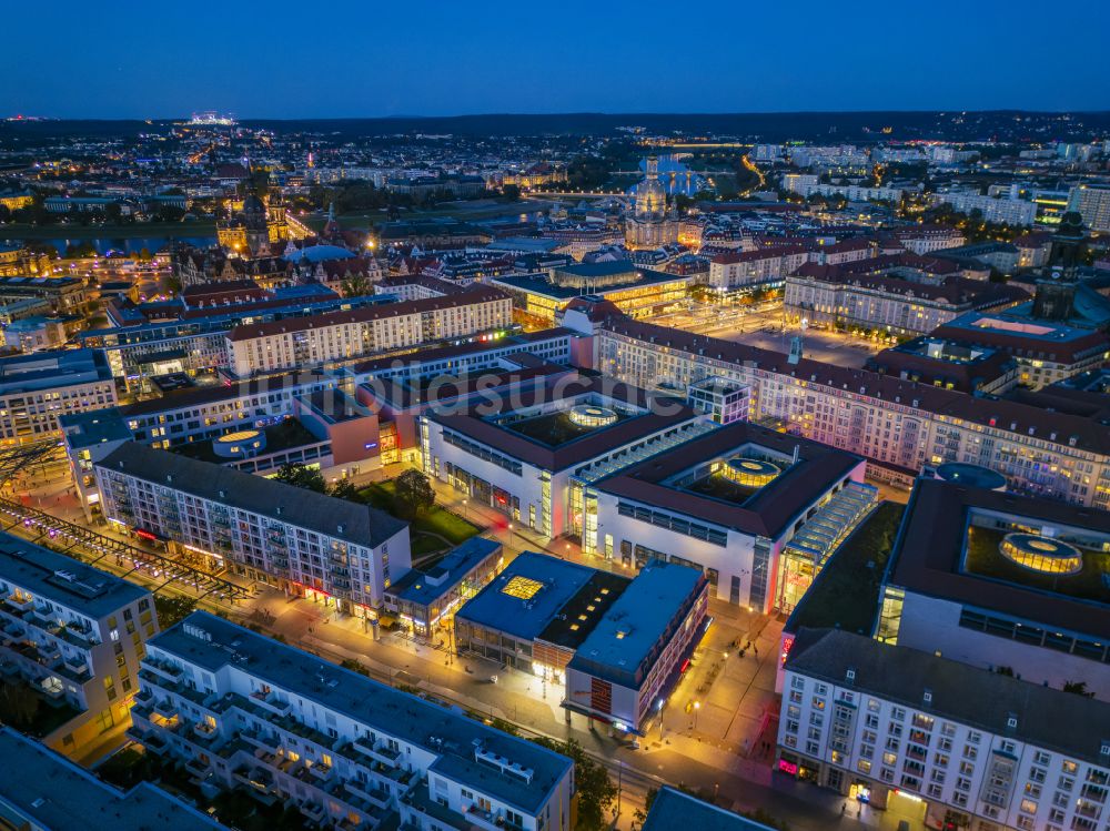 Dresden von oben - Gebäude des Einkaufszentrum Altmarkt Galerie der ECE Projektmanagement GmbH in Dresden im Bundesland Sachsen