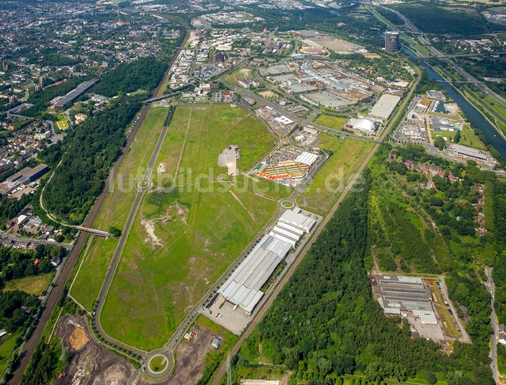 Oberhausen von oben - Gebäude des Einkaufszentrum Centro in Oberhausen im Bundesland Nordrhein-Westfalen