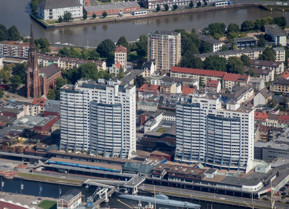 Luftbild Bremerhaven - Gebäude des Einkaufszentrum Columbus Center in Bremerhaven im Bundesland Bremen, Deutschland