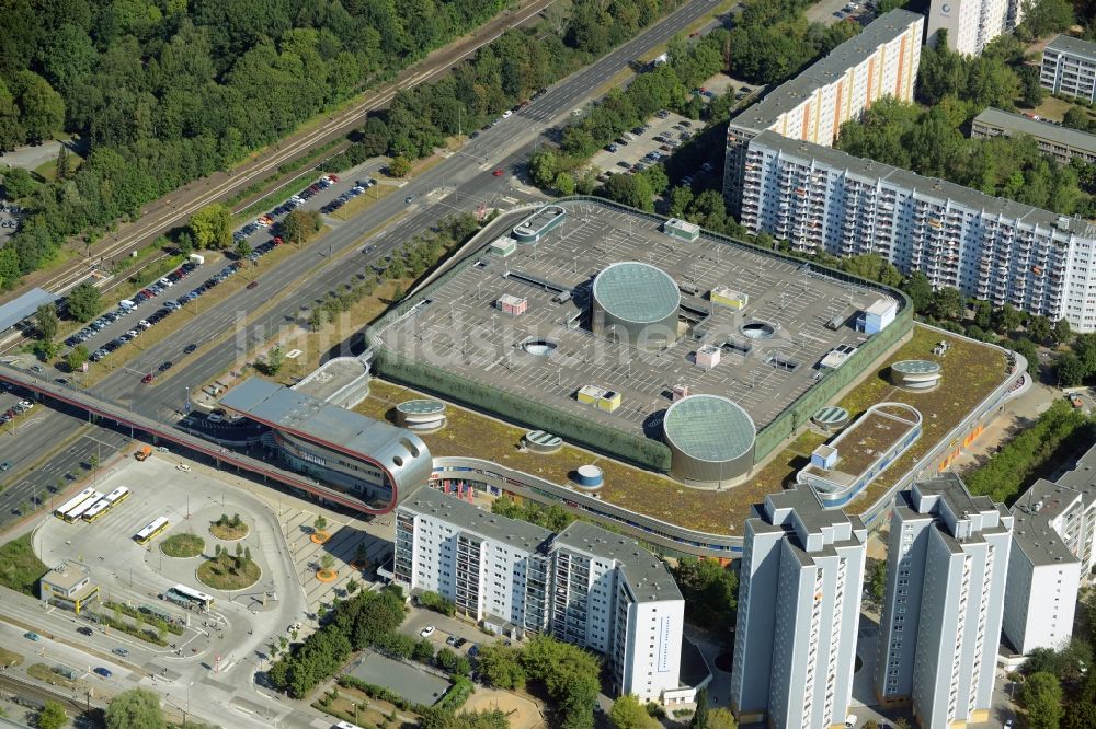 Luftaufnahme Berlin - Gebäude des Einkaufszentrum EASTGATE Berlin in Berlin