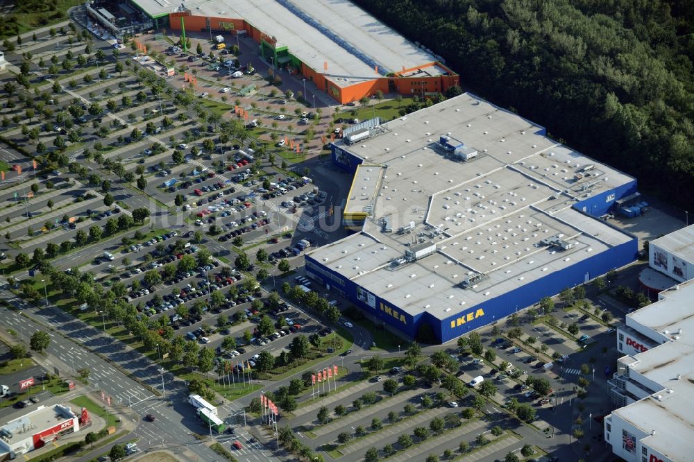 Luftaufnahme Braunschweig - Gebäude des Einkaufszentrum IKEA Einrichtungshaus in Braunschweig im Bundesland Niedersachsen