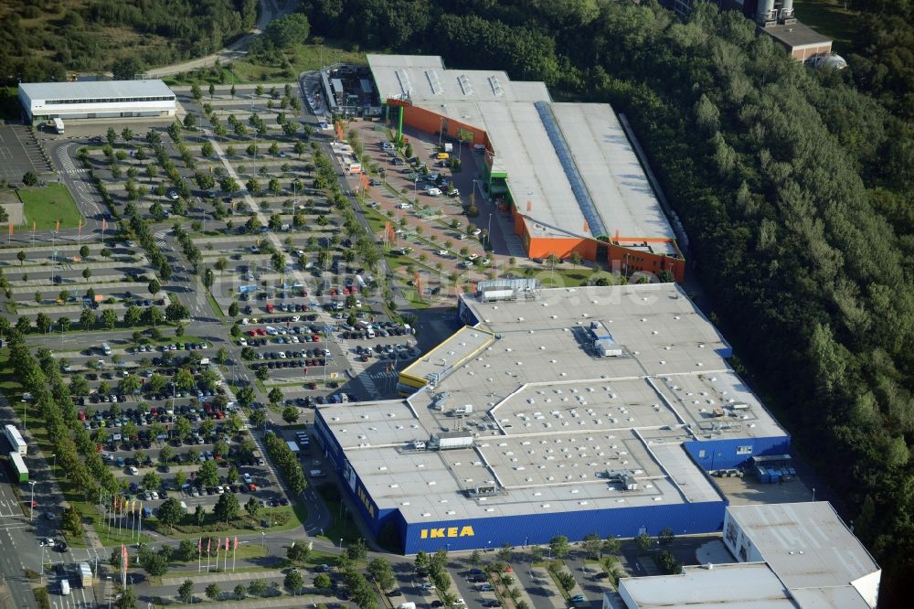 Braunschweig von oben - Gebäude des Einkaufszentrum IKEA Einrichtungshaus in Braunschweig im Bundesland Niedersachsen