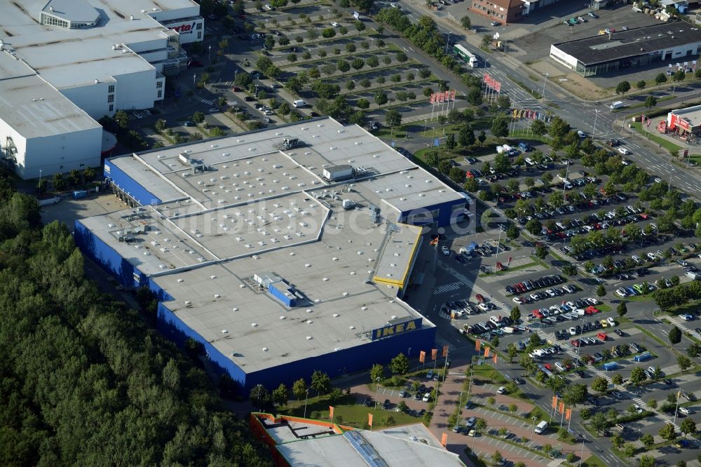 Luftbild Braunschweig - Gebäude des Einkaufszentrum IKEA Einrichtungshaus in Braunschweig im Bundesland Niedersachsen