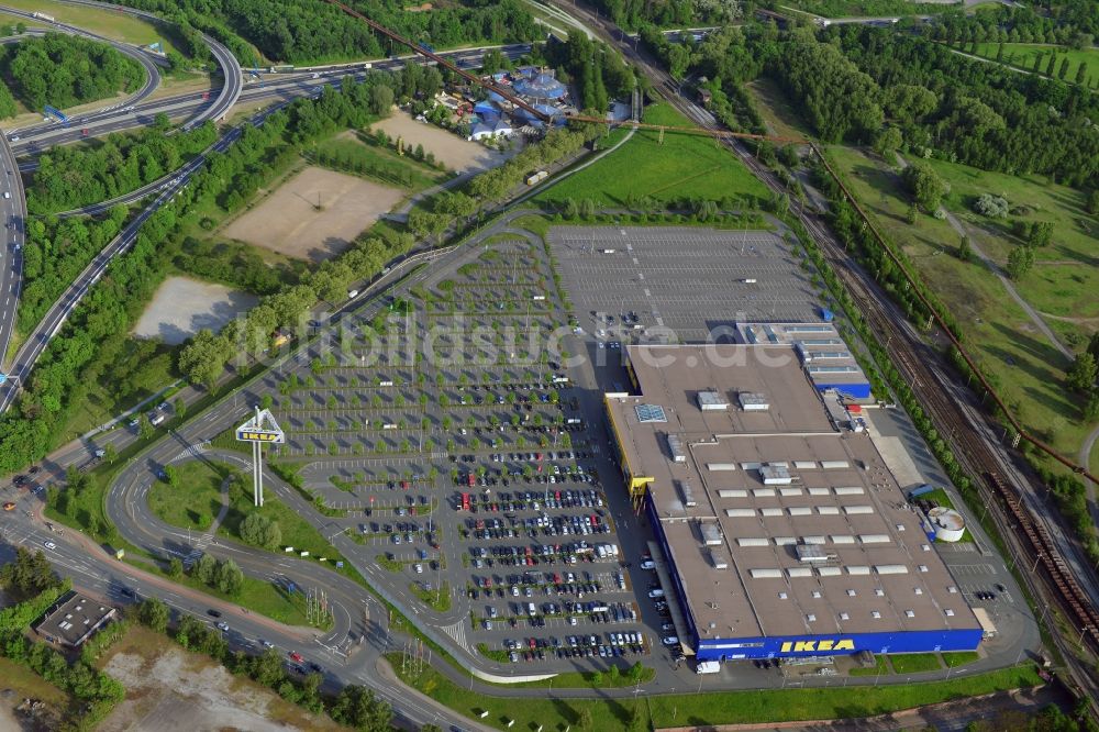 Luftbild Duisburg - Gebäude des Einkaufszentrum IKEA Einrichtungshaus Duisburg im Bundesland Nordrhein-Westfalen