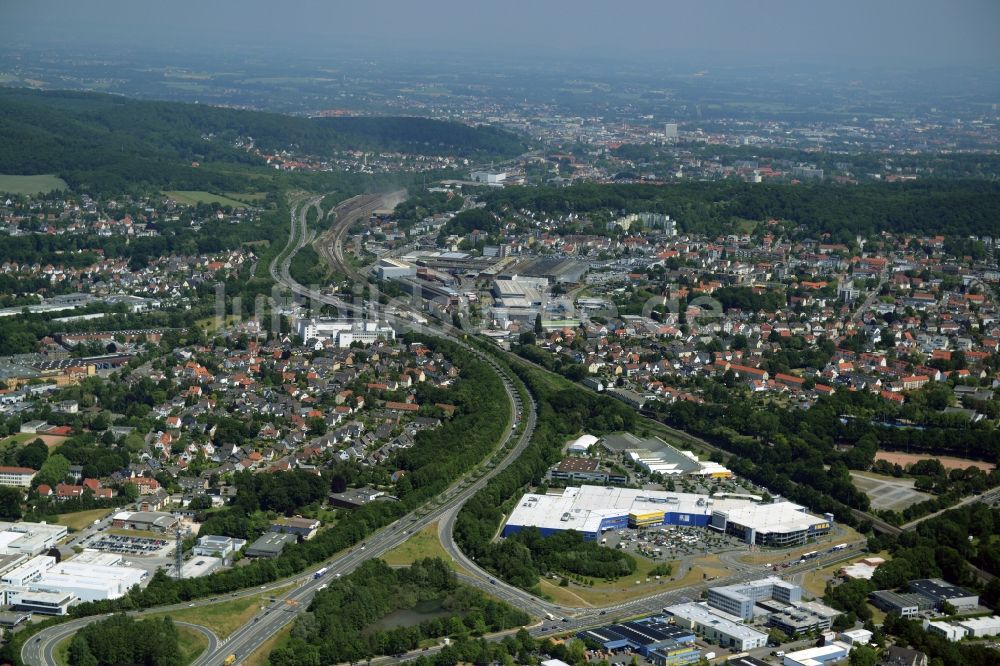 Bielefeld von oben - Gebäude des Einkaufszentrum IKEA Einrichtungshaus - Möbelhaus in Bielefeld im Bundesland Nordrhein-Westfalen