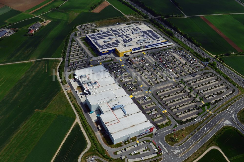 Würzburg von oben - Gebäude des Einkaufszentrum IKEA Einrichtungshaus Würzburg im Bundesland Bayern