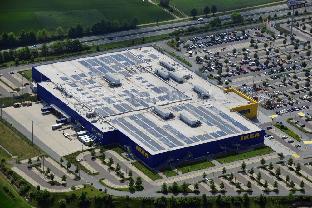 Würzburg von oben - Gebäude des Einkaufszentrum IKEA Einrichtungshaus Würzburg im Bundesland Bayern