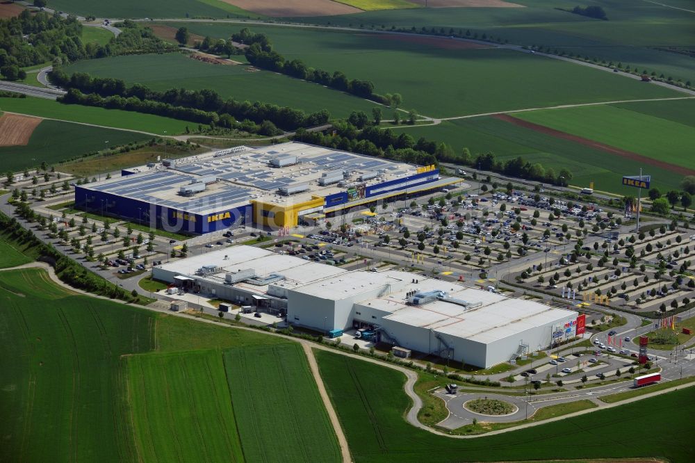 Würzburg aus der Vogelperspektive: Gebäude des Einkaufszentrum IKEA Einrichtungshaus Würzburg im Bundesland Bayern