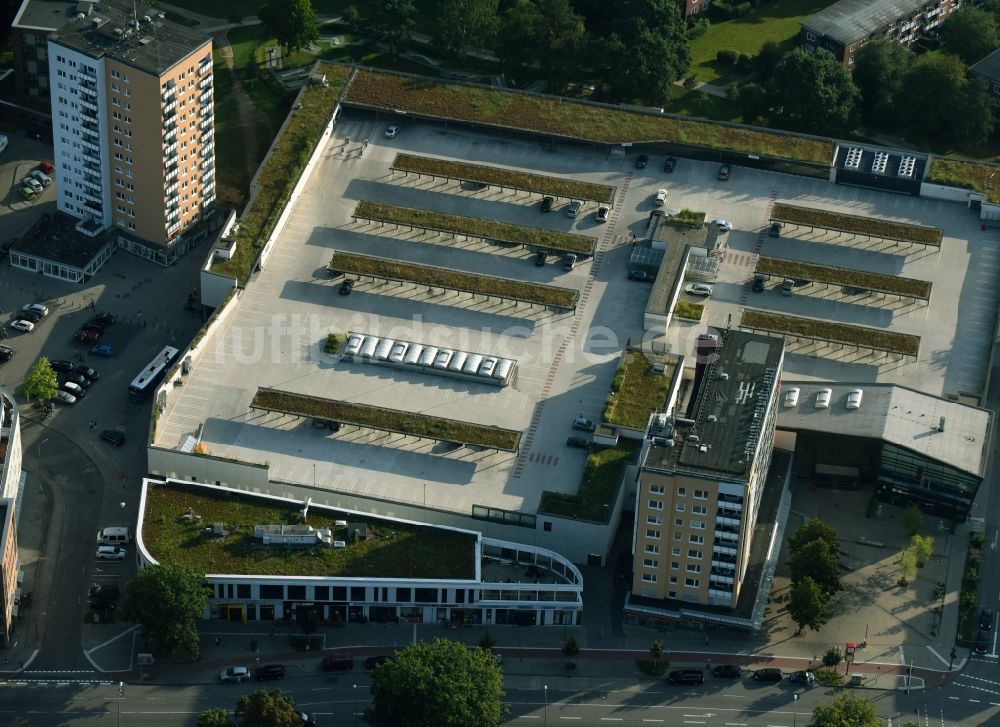 Luftbild Hamburg - Gebäude des Einkaufszentrum Lurup-Center in Hamburg