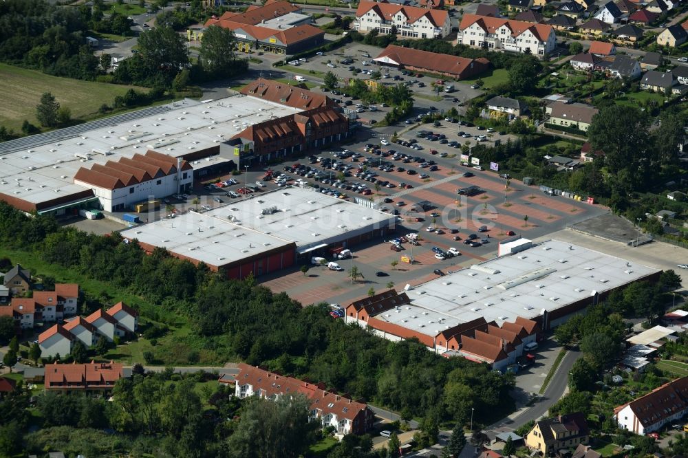 Wismar von oben - Gebäude des Einkaufszentrum Marktkauf-Center in Wismar im Bundesland Mecklenburg-Vorpommern