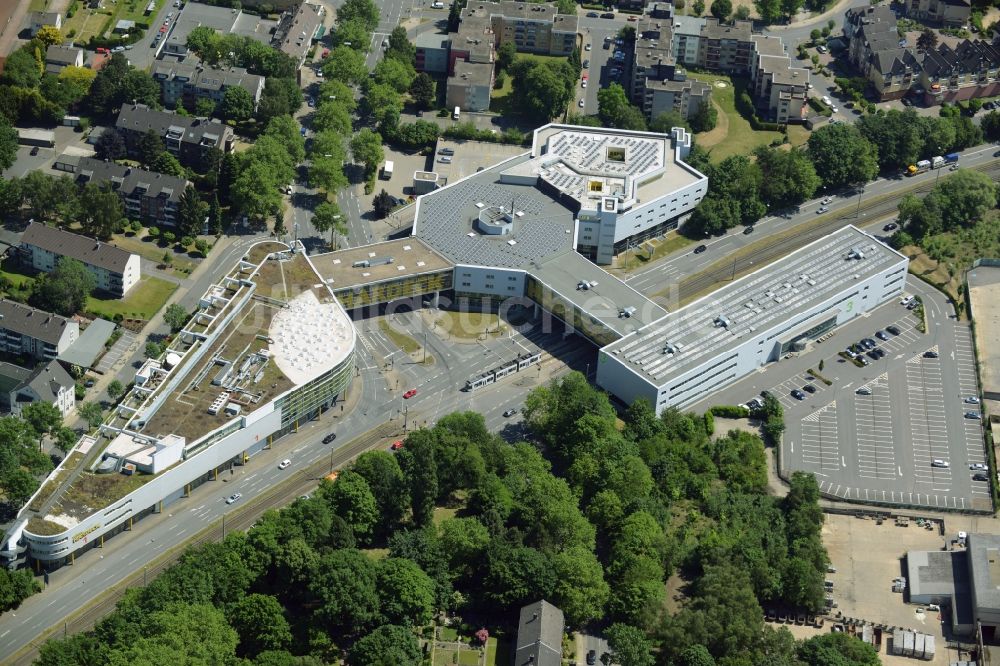 Bochum aus der Vogelperspektive: Gebäude des Einkaufszentrum - Möbelhaus und Einrichtungshaus Hardeck Möbel GmbH & Co. KG in Bochum im Bundesland Nordrhein-Westfalen