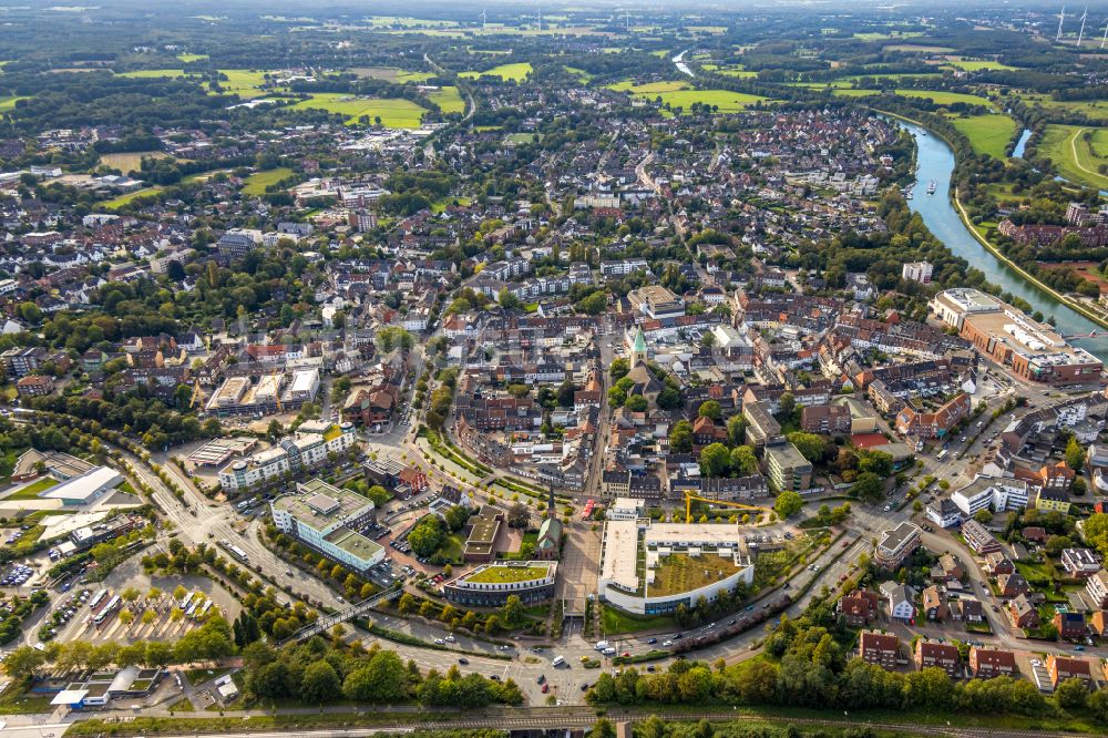 Luftaufnahme Dorsten - Gebäude des Einkaufszentrum Mercaden Dorsten in Dorsten im Bundesland Nordrhein-Westfalen