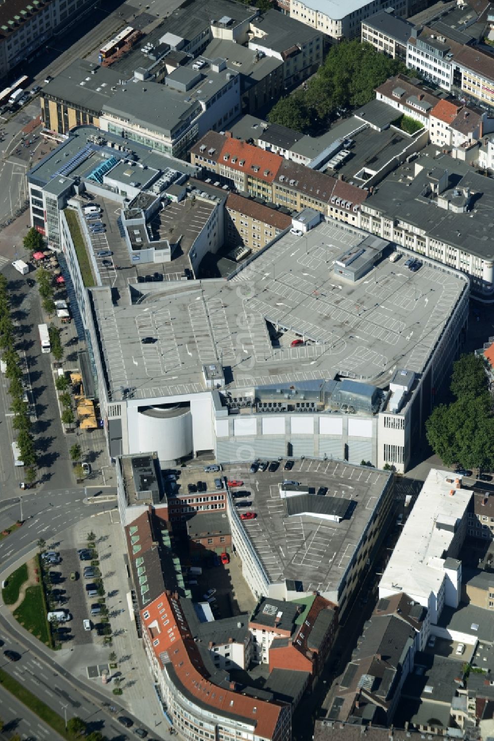 Kiel von oben - Gebäude des Einkaufszentrum Nordlicht in Kiel im Bundesland Schleswig-Holstein