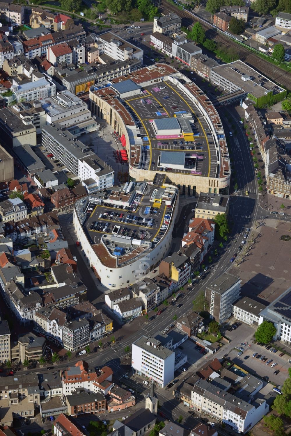 Recklinghausen aus der Vogelperspektive: Gebäude des Einkaufszentrum Palais Vest in Recklinghausen im Bundesland Nordrhein-Westfalen