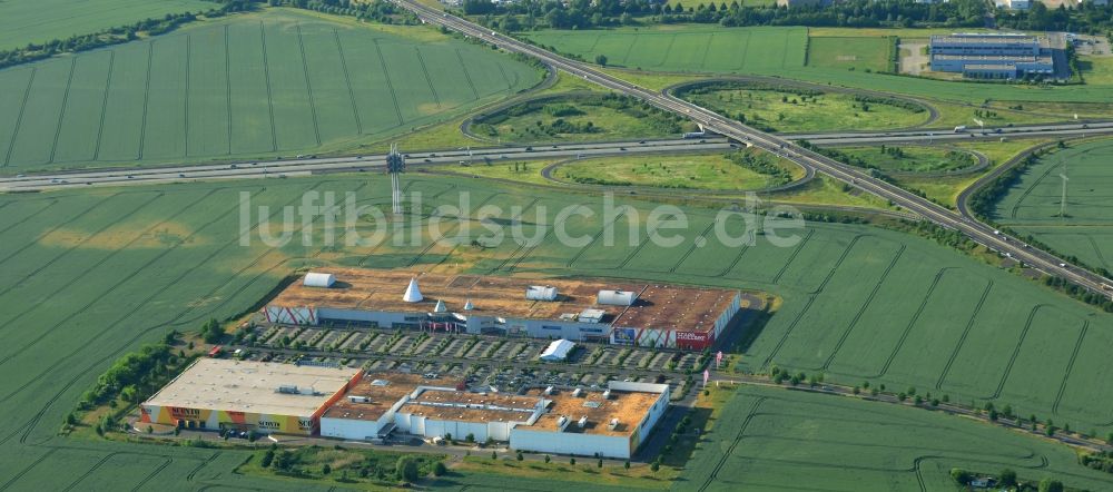 Luftbild Magdeburg - Gebäude des Einkaufszentrum Am Pfahlberg in Magdeburg im Bundesland Sachsen-Anhalt