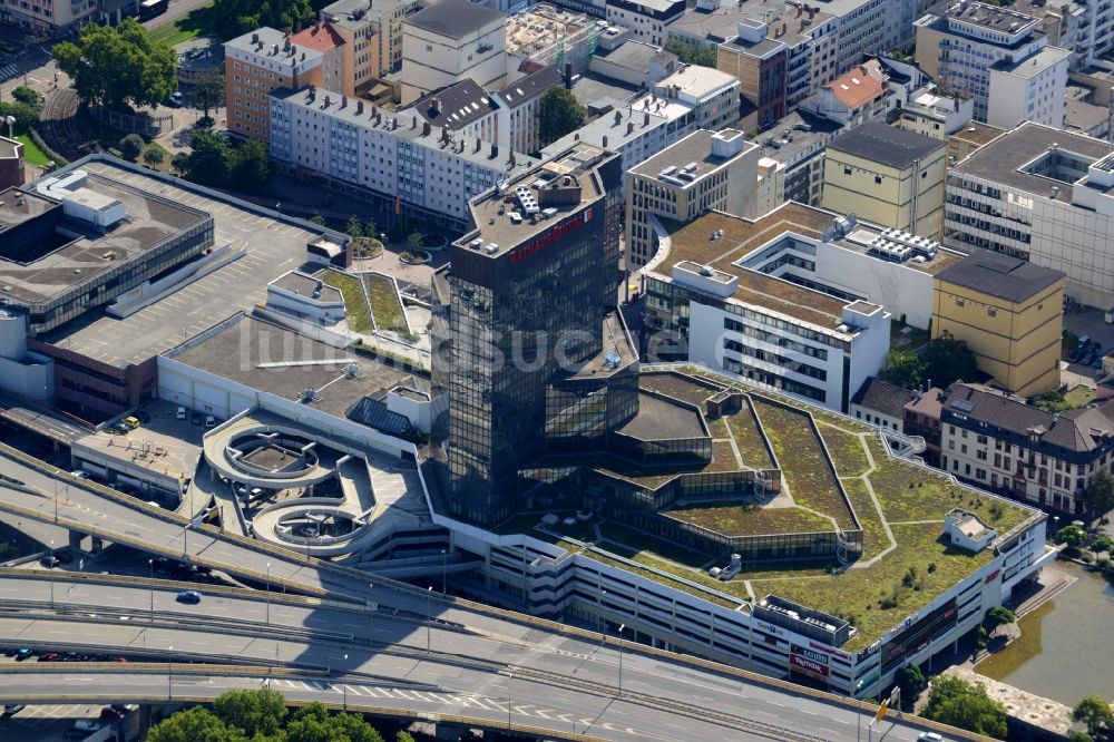 Ludwigshafen am Rhein von oben - Gebäude des Einkaufszentrum Rathaus-Center Ludwigshafen in Ludwigshafen am Rhein im Bundesland Rheinland-Pfalz