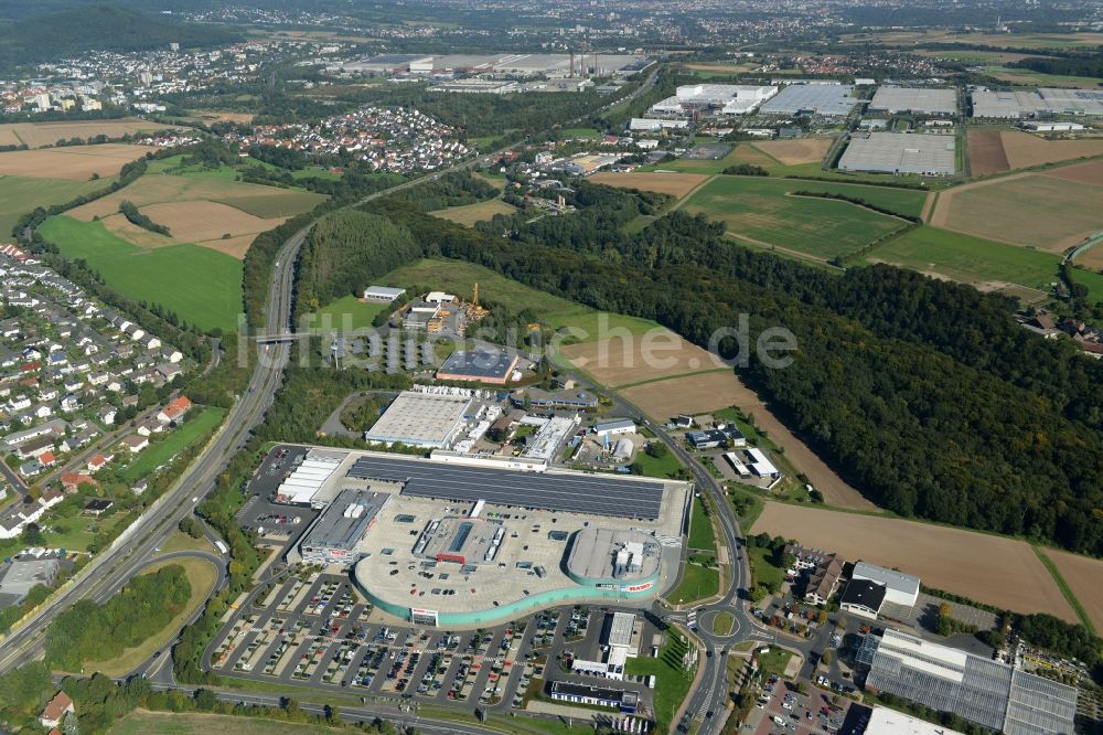 Baunatal von oben - Gebäude des Einkaufszentrum RATIO_Land der Werbegemeinschaft RATIO_Land GbR in Baunatal im Bundesland Hessen