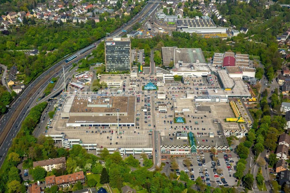 Luftbild Mülheim an der Ruhr - Gebäude des Einkaufszentrum Rhein-Ruhr Zentrum am Humboldtring in Mülheim an der Ruhr im Bundesland Nordrhein-Westfalen