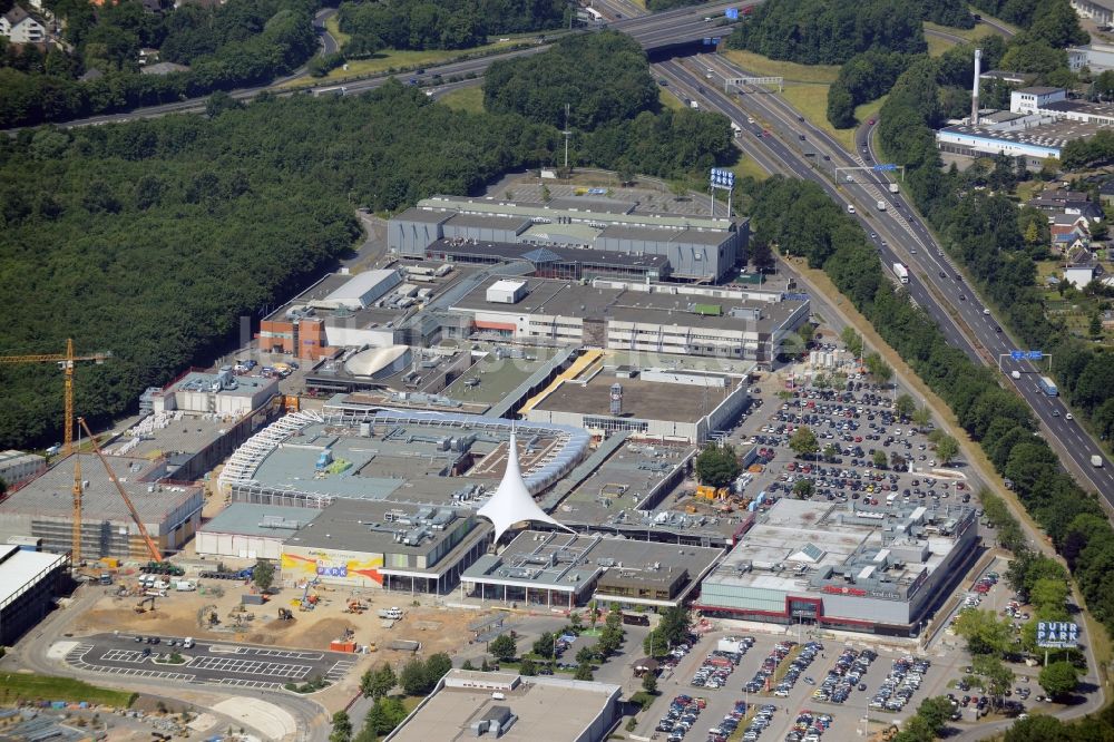 Bochum aus der Vogelperspektive: Gebäude des Einkaufszentrum Ruhr Park in Bochum im Bundesland Nordrhein-Westfalen