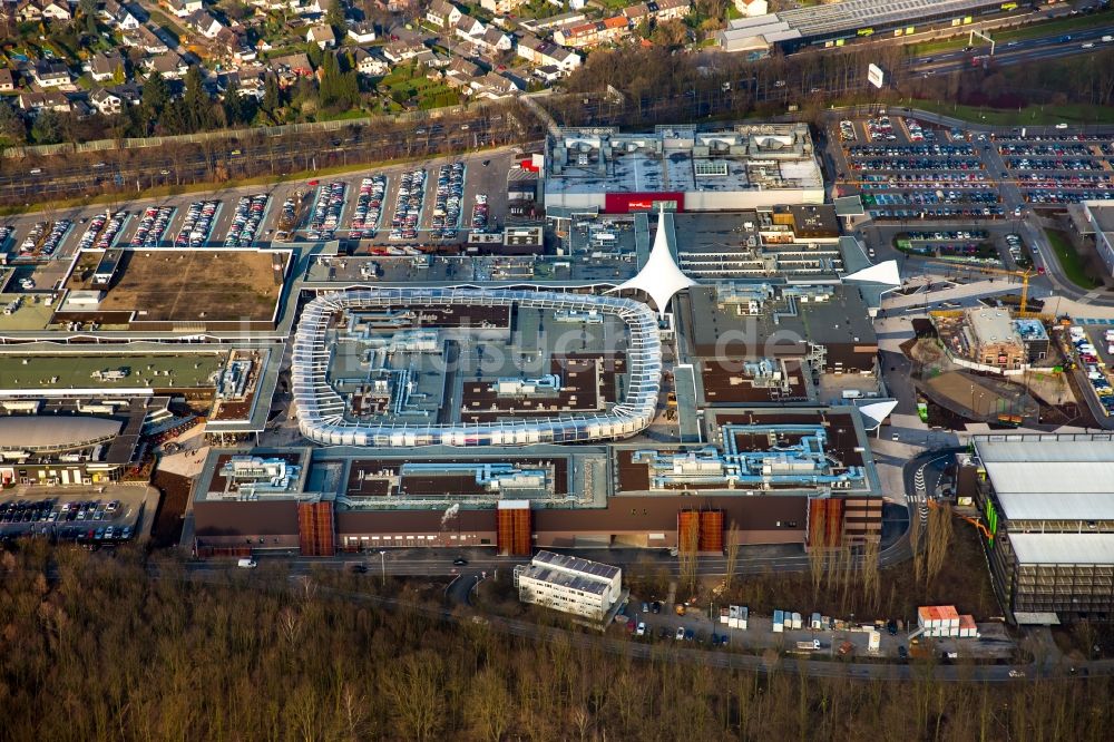 Bochum von oben - Gebäude des Einkaufszentrum Ruhr Park in Bochum im Bundesland Nordrhein-Westfalen