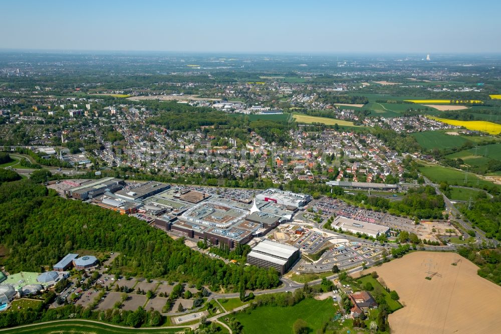 Bochum von oben - Gebäude des Einkaufszentrum Ruhr Park in Bochum im Bundesland Nordrhein-Westfalen