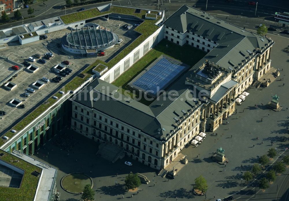 Luftbild Braunschweig - Gebäude des Einkaufszentrum Schloss-Arkaden Braunschweig am Ritterbrunnen in der Altstadt in Braunschweig im Bundesland Niedersachsen