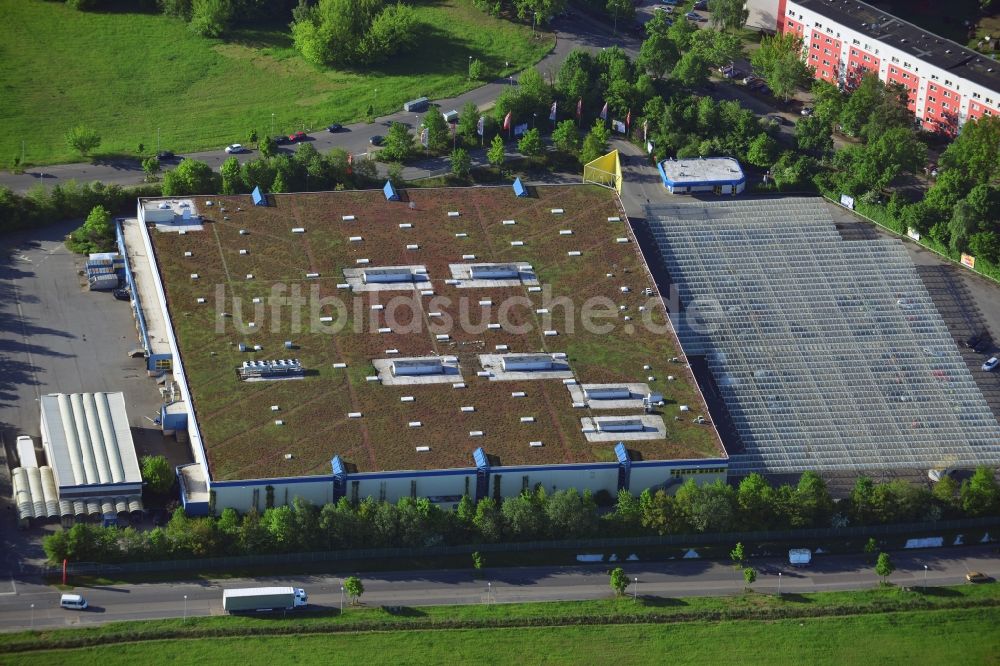 Stahnsdorf aus der Vogelperspektive: Gebäude des Einkaufszentrum Selgros Großhandel in Stahnsdorf im Bundesland Brandenburg