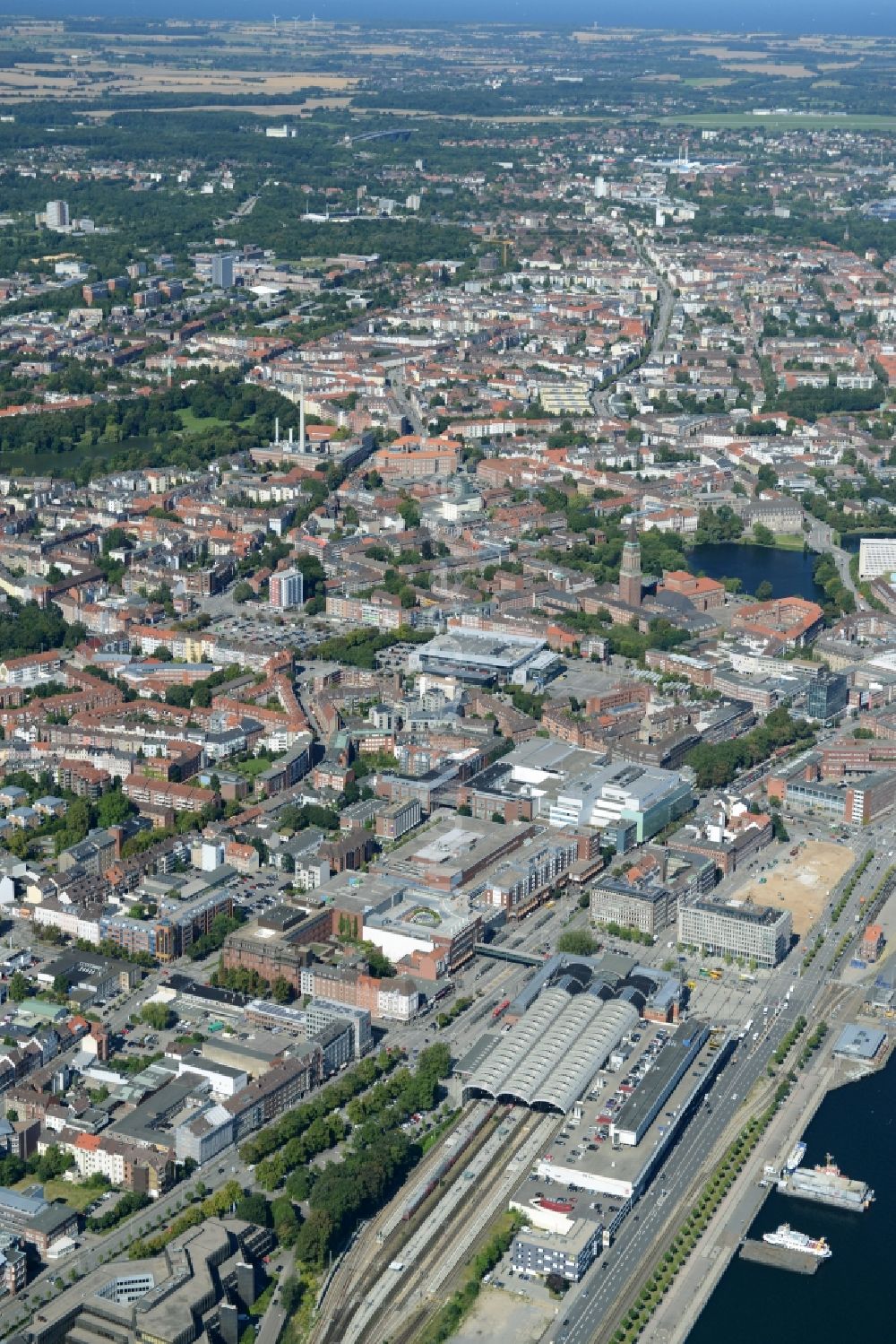 Kiel aus der Vogelperspektive: Gebäude des Einkaufszentrum Sophienhof der ECE in Kiel im Bundesland Schleswig-Holstein