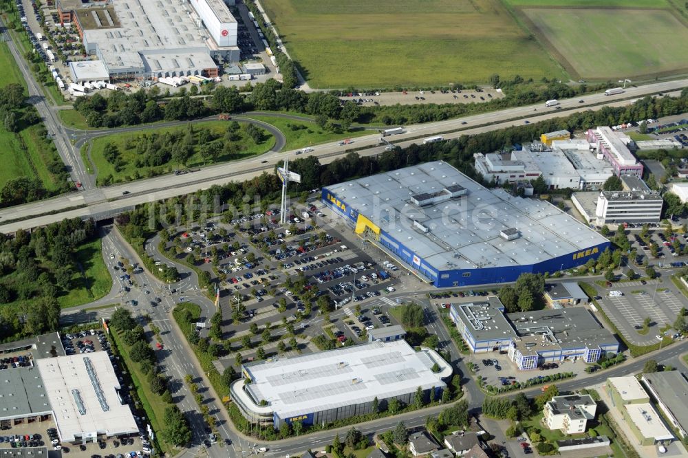 Luftbild Burgwedel - Gebäude des Einrichtungshaus - Möbelmarkt des IKEA Einrichtungshaus Hannover-Großburgwedel in Burgwedel im Bundesland Niedersachsen