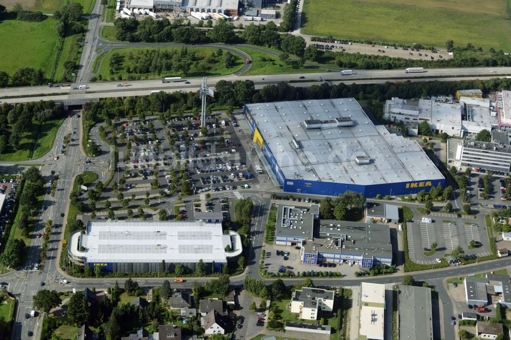 Luftaufnahme Burgwedel - Gebäude des Einrichtungshaus - Möbelmarkt des IKEA Einrichtungshaus Hannover-Großburgwedel in Burgwedel im Bundesland Niedersachsen