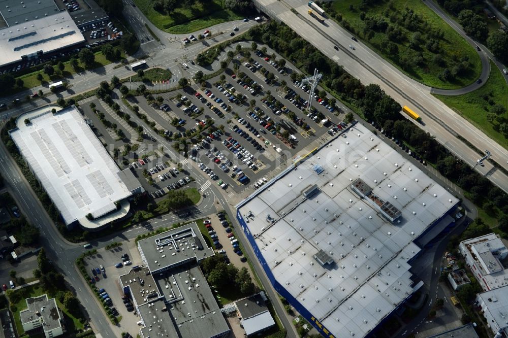 Luftaufnahme Burgwedel - Gebäude des Einrichtungshaus - Möbelmarkt des IKEA Einrichtungshaus Hannover-Großburgwedel in Burgwedel im Bundesland Niedersachsen