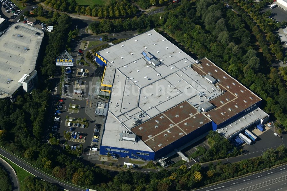 Luftbild Kassel - Gebäude des Einrichtungshaus - Möbelmarkt der IKEA Einrichtungshaus an der Heinrich-Hertz-Straße in Kassel im Bundesland Hessen