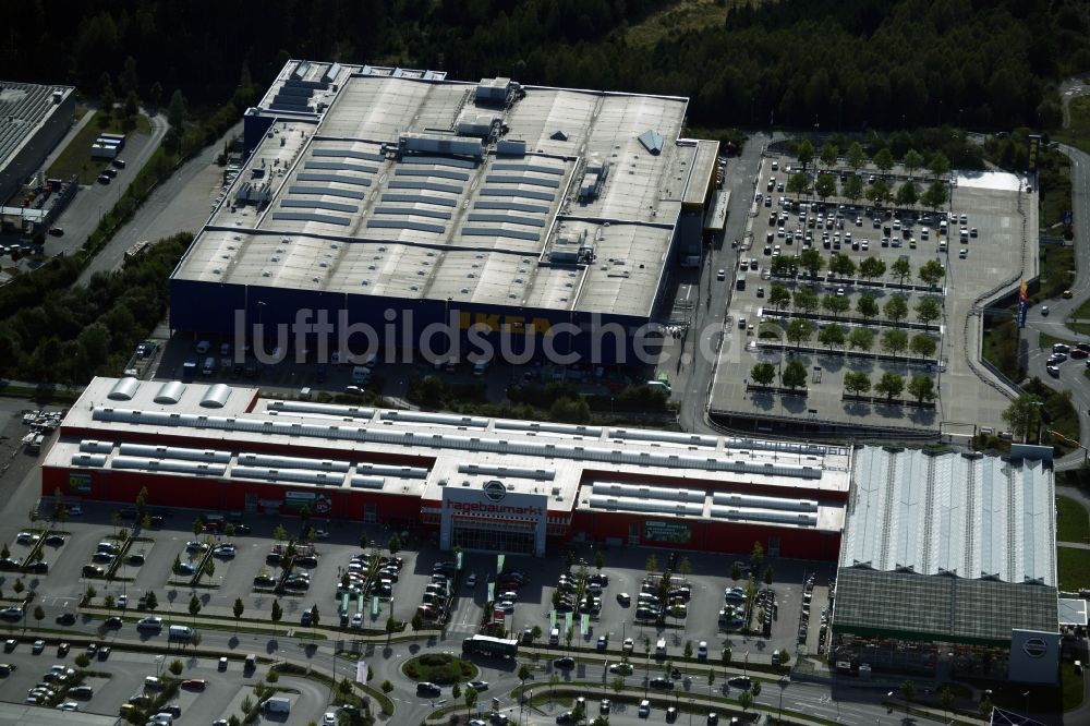 Luftbild Brunnthal - Gebäude des Einrichtungshaus - Möbelmarkt der IKEA Einrichtungshaus München Brunnthal in Brunnthal im Bundesland Bayern