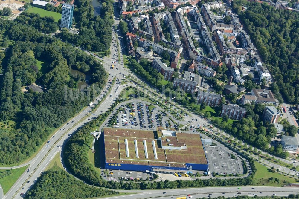 Luftbild Kiel - Gebäude des Einrichtungshaus - Möbelmarkt IKEA in Kiel im Bundesland Schleswig-Holstein