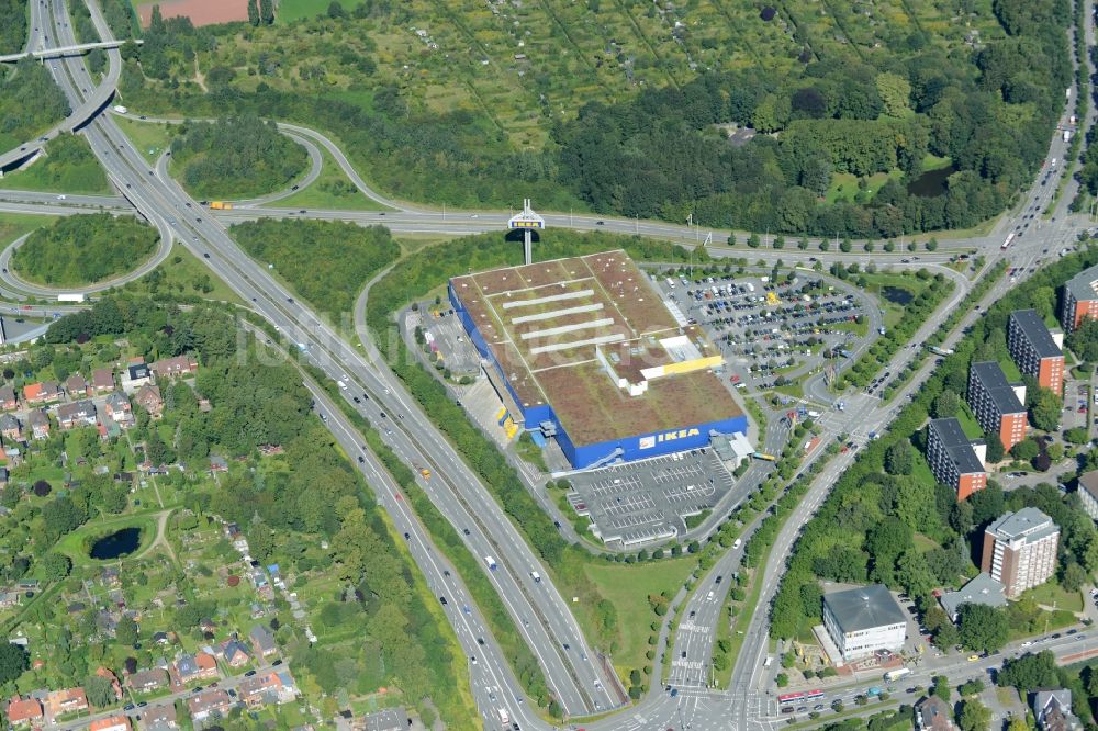 Kiel von oben - Gebäude des Einrichtungshaus - Möbelmarkt IKEA in Kiel im Bundesland Schleswig-Holstein