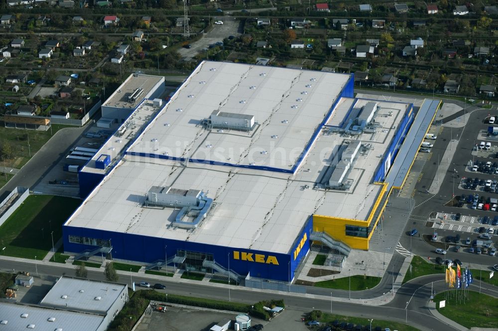 Luftaufnahme Magdeburg - Gebäude des Einrichtungshaus - Möbelmarkt der IKEA Magdeburg an der Ebendorfer Chaussee im Ortsteil Kannenstieg in Magdeburg im Bundesland Sachsen-Anhalt, Deutschland