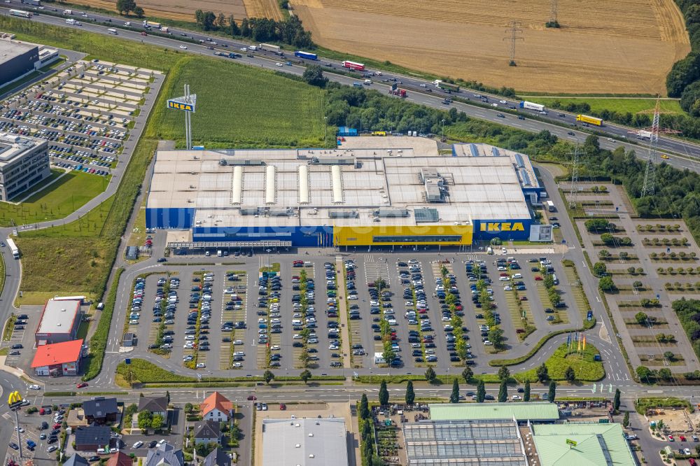 Kamen von oben - Gebäude des Einrichtungshaus - Möbelmarkt IKEA Möbel & Einrichtungshaus Kamen in Kamen im Bundesland Nordrhein-Westfalen, Deutschland