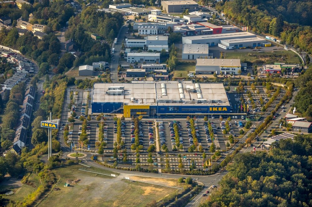 Siegen aus der Vogelperspektive: Gebäude des Einrichtungshaus - Möbelmarkt IKEA Möbel & Einrichtungshaus Siegen in Siegen im Bundesland Nordrhein-Westfalen, Deutschland