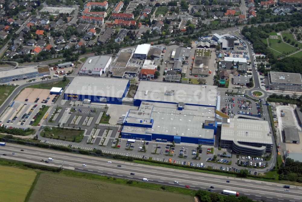 Walldorf von oben - Gebäude des Einrichtungshaus - Möbelmarkt IKEA in Walldorf im Bundesland Baden-Württemberg, Deutschland