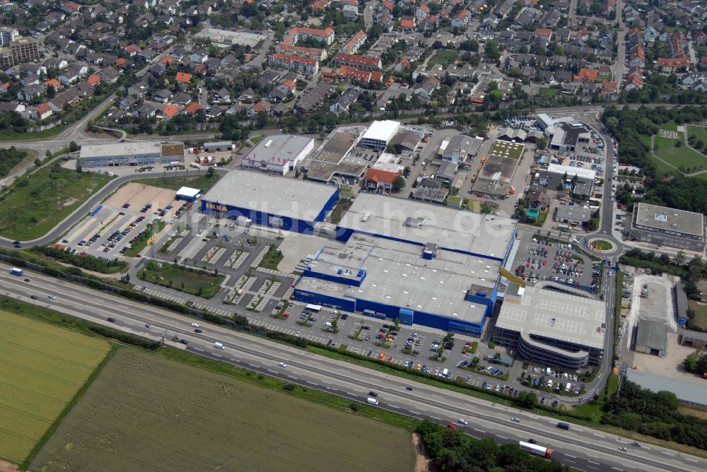 Walldorf aus der Vogelperspektive: Gebäude des Einrichtungshaus - Möbelmarkt IKEA in Walldorf im Bundesland Baden-Württemberg, Deutschland