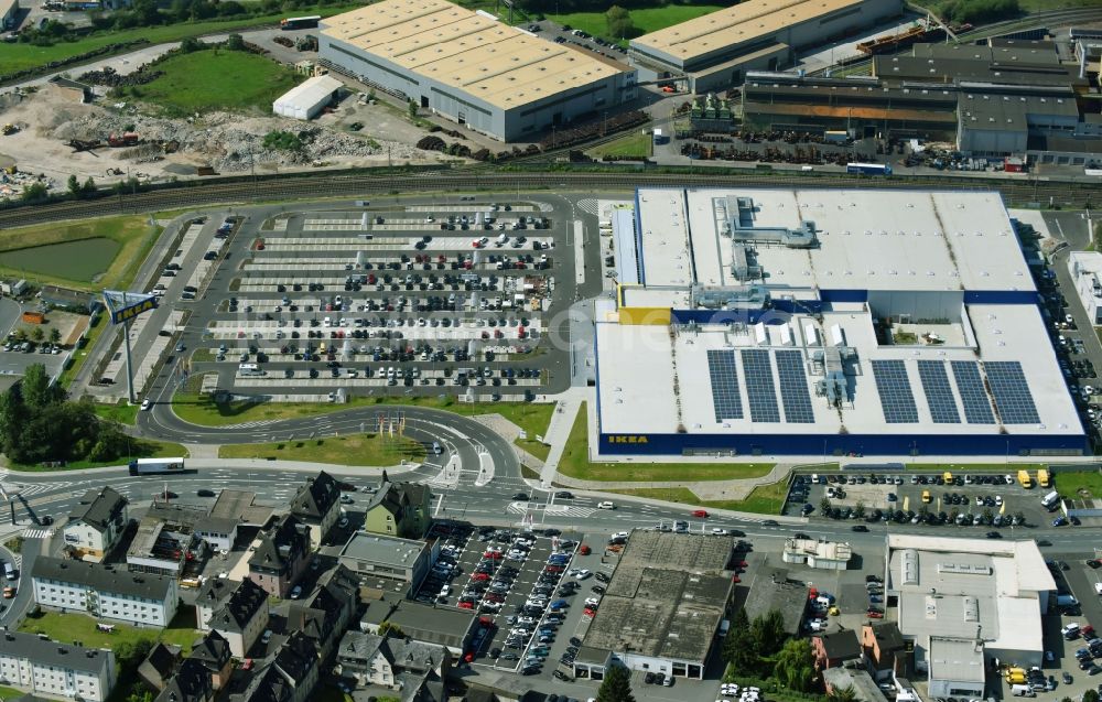 Wetzlar von oben - Gebäude des Einrichtungshaus - Möbelmarkt der IKEA Wetzlar an der Hermannsteiner Straße in Wetzlar im Bundesland Hessen, Deutschland