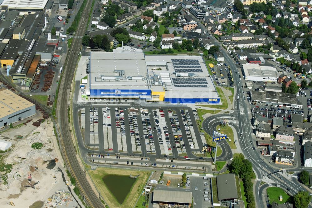 Wetzlar aus der Vogelperspektive: Gebäude des Einrichtungshaus - Möbelmarkt der IKEA Wetzlar an der Hermannsteiner Straße in Wetzlar im Bundesland Hessen, Deutschland