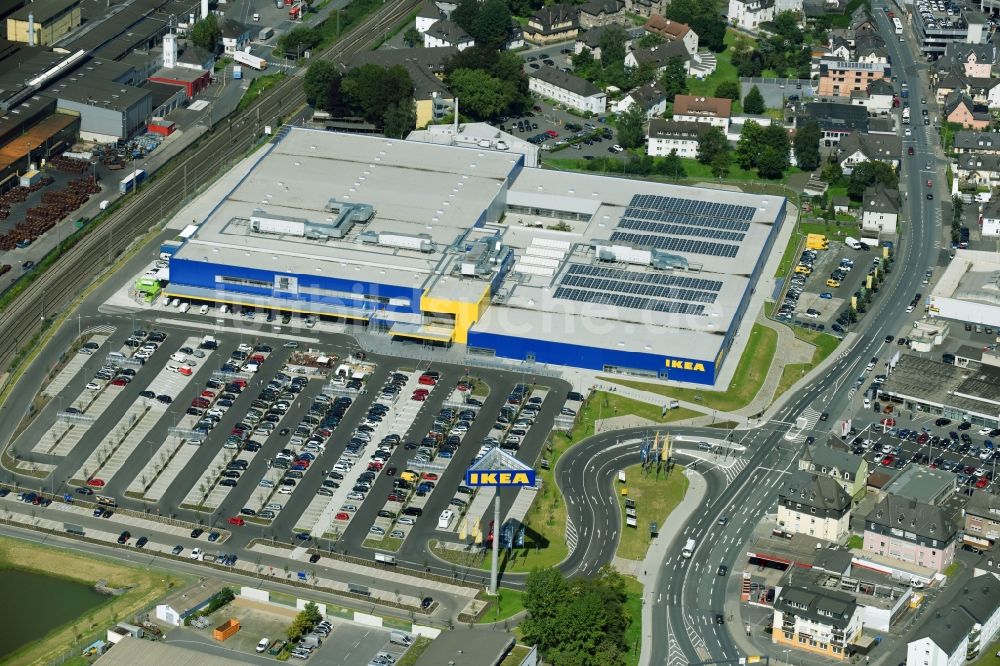 Wetzlar aus der Vogelperspektive: Gebäude des Einrichtungshaus - Möbelmarkt der IKEA Wetzlar an der Hermannsteiner Straße in Wetzlar im Bundesland Hessen, Deutschland